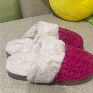 J.Crew Pink Cable Knit Slippers